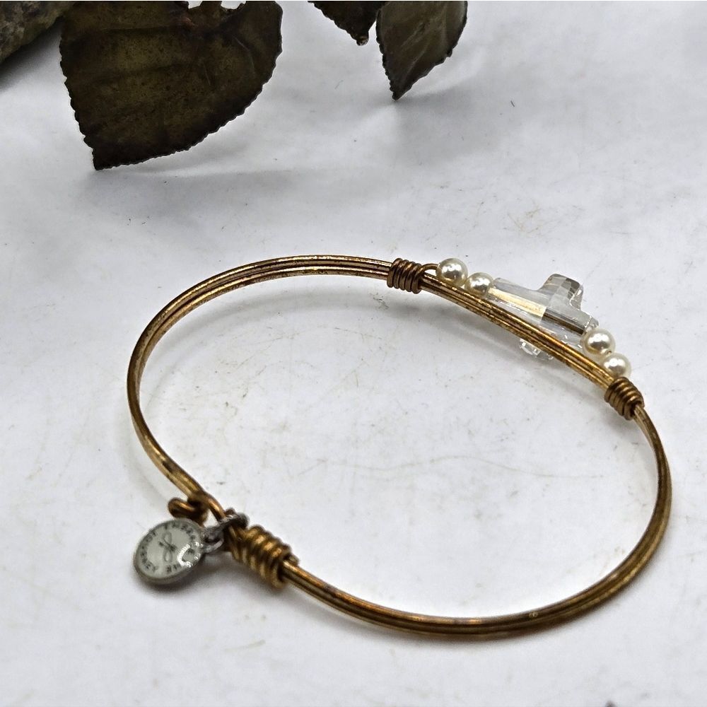 "5/$25" Luca + Danni Crystal Cross "Embrace The Journey" Charm Bangle Bracelet - Picture 3 of 9